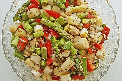 Spargelsalat Tricolore