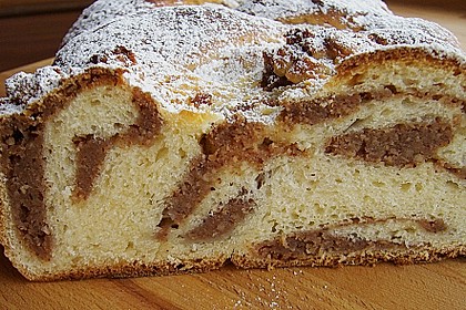 Quark - Buttermilch Hefezopf 1