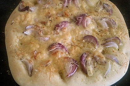Schiacciata mit roten Zwiebeln 14