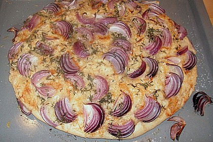 Schiacciata mit roten Zwiebeln 11
