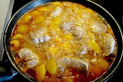 Bibis Schweinefilet mit Pfirsichen in dunkler Sauce 4