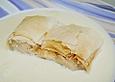 Altwiener Apfelstrudel mit Vanillesauce