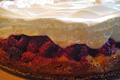 Himbeer - Marzipan - Baiser - Torte 1