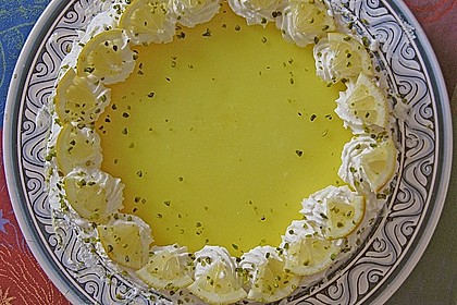 Zitronen - Joghurt - Torte 5