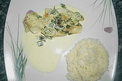 Alaskaseelachsfilet in Basilikum - Sahne So&szlig;e, gebacken