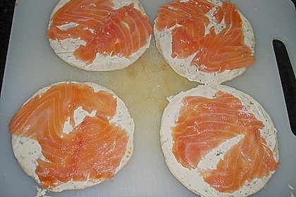 Schneckes Crepes mit R&auml;ucherlachsf&uuml;llung 1