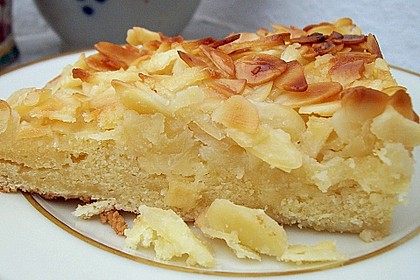 Apfel - Mandel - Kuchen mit Eierlikör 6