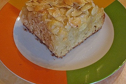 Apfel - Mandel - Kuchen mit Eierlikör 41