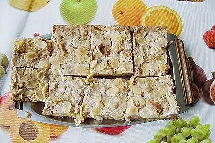 Apfel - Mandel - Kuchen mit Eierlikör 16
