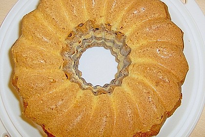 Marmorkuchen mit Heidelbeeren