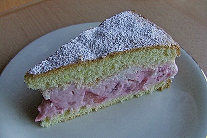 Vanille - Erdbeer - Torte &agrave; la K&auml;se - Sahne 4