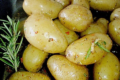 Feurige Kartoffelspie&szlig;e vom Grill