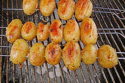 Feurige Kartoffelspie&szlig;e vom Grill 5