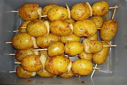 Feurige Kartoffelspie&szlig;e vom Grill 9