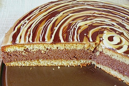 Cappuccino – Biskuittorte 13