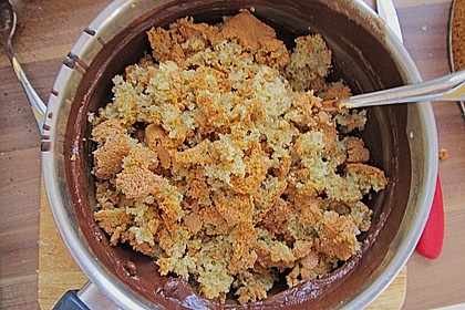 Cappuccino – Biskuittorte 75
