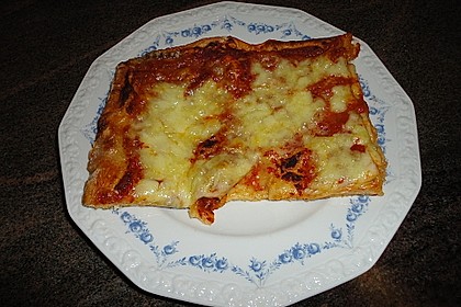 Pizza Margherita 24