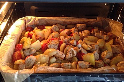 Hähnchenbrustfilet mit Country-Kartoffeln 34