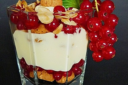 Johannisbeer - Dessert 7