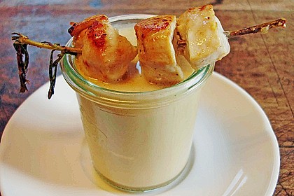 Rosmarinsüppchen mit Geflügelspieß 12