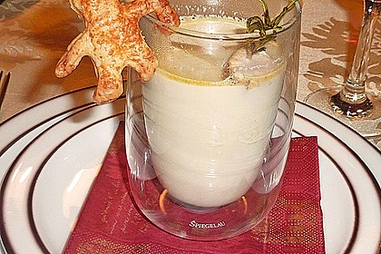Rosmarinsüppchen mit Geflügelspieß 10