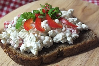 Angemachter Hüttenkäse 2