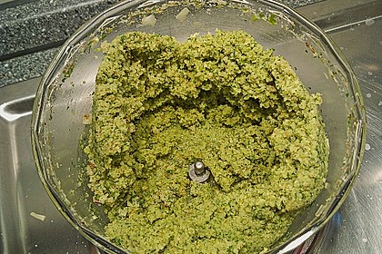 Paranussbraten in Bl&auml;tterteig mit Preiselbeersauce 20