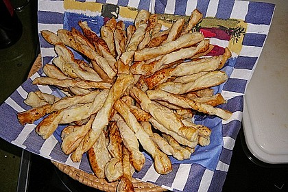 Blätterteig - Knusperstangen 2