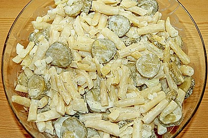 Oma Lonis Bohnensalat