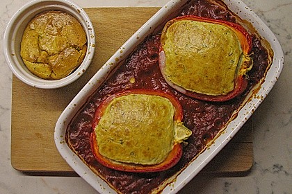 Flaumige Schafk&auml;se - Paprika auf Tomatensauce 1