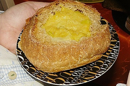 K&uuml;rbissuppe mit Lauchringelchen 1