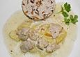 Schweinegulasch mit &Auml;pfeln und Majoran