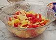 Tomatensalat mit Gurken und Kartoffeln