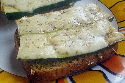 Gebratene Zucchini mit K&auml;se 1