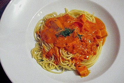 Nudeln mit Lachs - Shrimps - Sauce