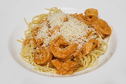 Nudeln mit Lachs - Shrimps - Sauce 1