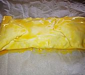 Hackfleisch (Faschiertes) im Bl&auml;tterteig (Bild)