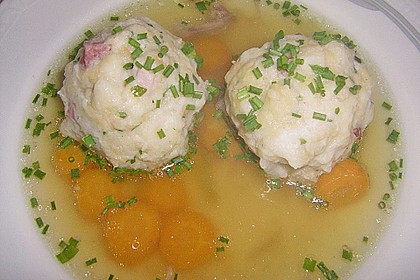 Tiroler Knödel Suppe 4