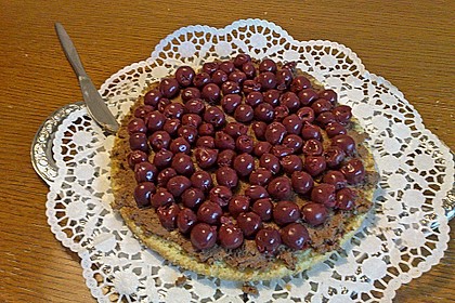 Melanies Nougat - Marzipan - Torte 10