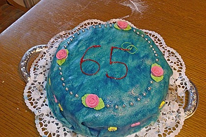Melanies Nougat - Marzipan - Torte 11