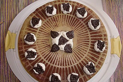 Melanies Nougat - Marzipan - Torte 12