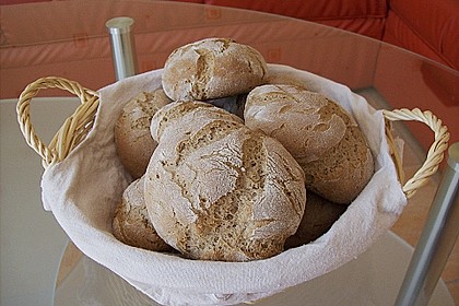 Roggenbrötchen 1