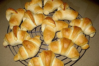 Frühstückskipferln nach Eichkatzerl Art 9