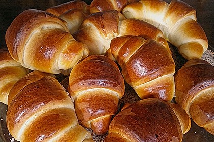Frühstückskipferln nach Eichkatzerl Art 18