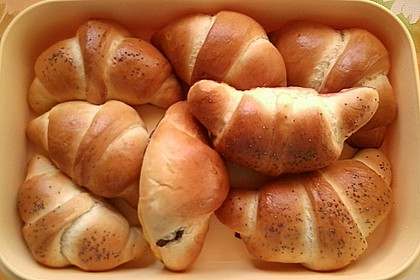 Frühstückskipferln nach Eichkatzerl Art 52