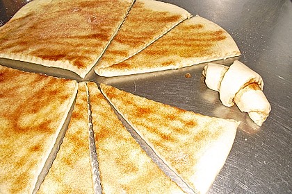 Frühstückskipferln nach Eichkatzerl Art 25