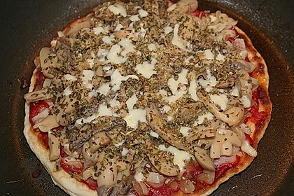 Binchens leichte Pfannenpizza 5