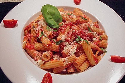 Frische Tomatenso&szlig;e mit Knoblauch 2