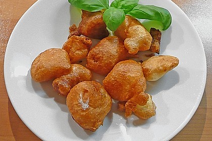 Knoblauchzehen im Bierteig 2