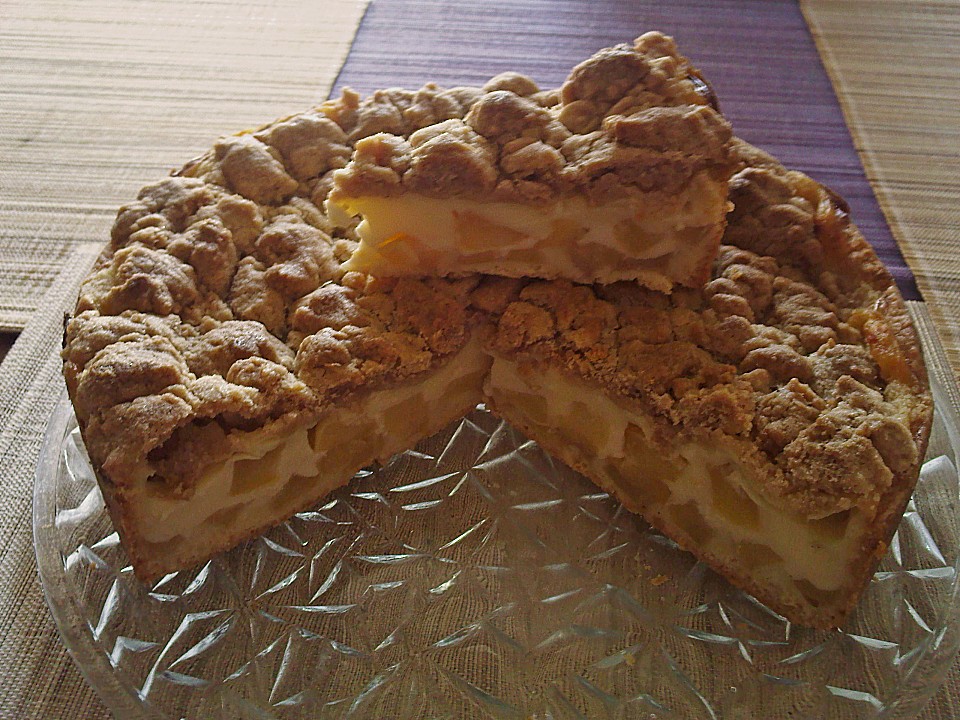 Leichter Apfelkuchen Mit Vanillepudding Und Streuseln Von Lorina